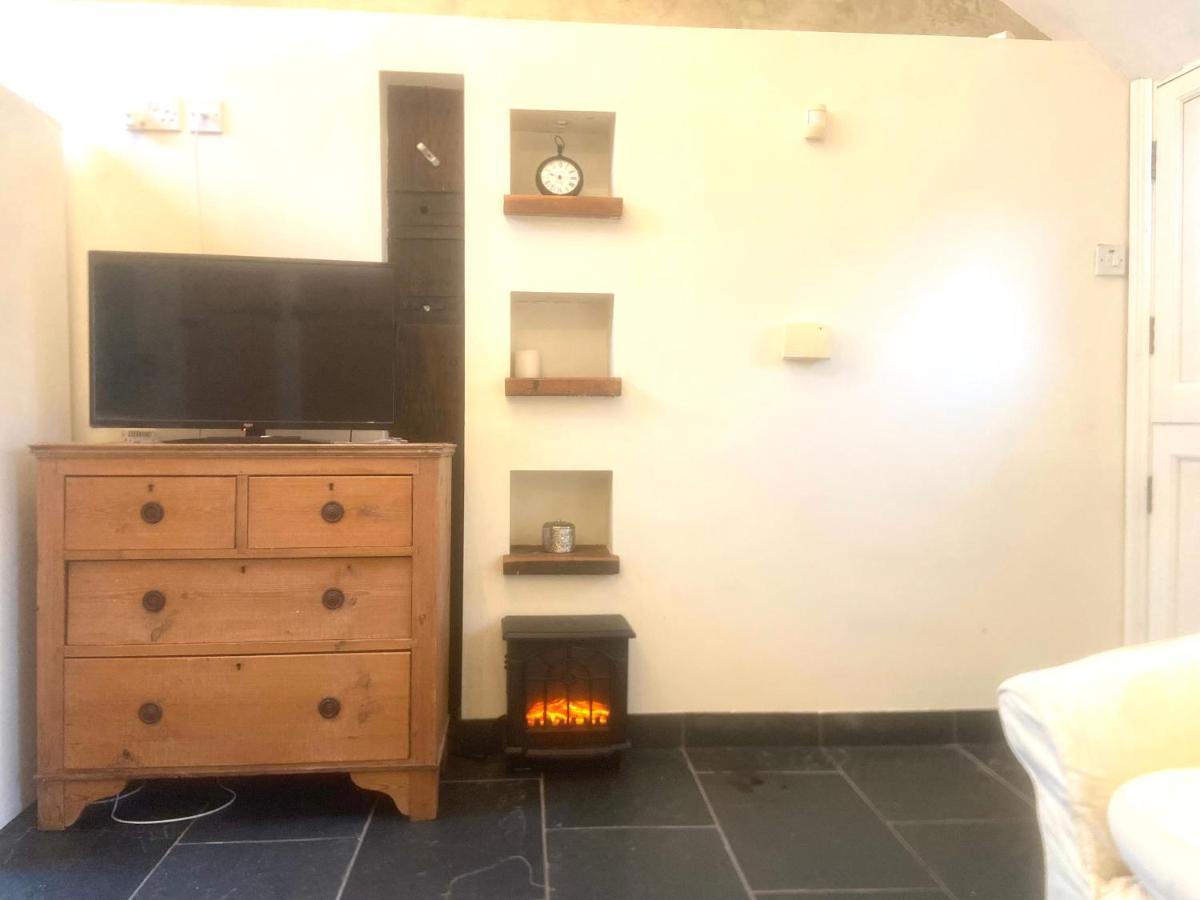 Beautiful 1-Bed House In Gloucestershire Westbury on Severn 외부 사진